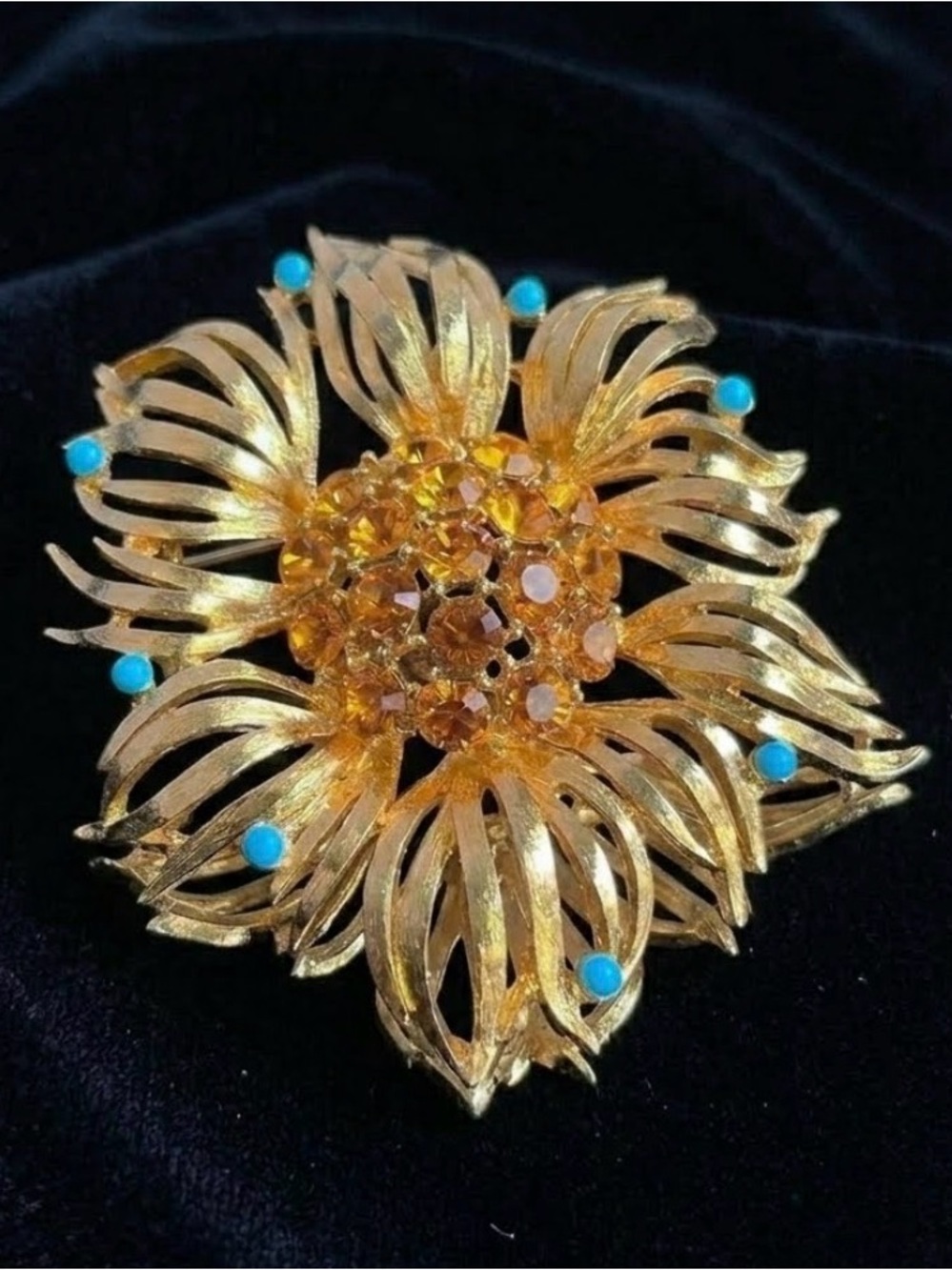 Early 1950s Sarah Coventry Script Signed Flower Brooch Gold Tone Topaz Turquoise